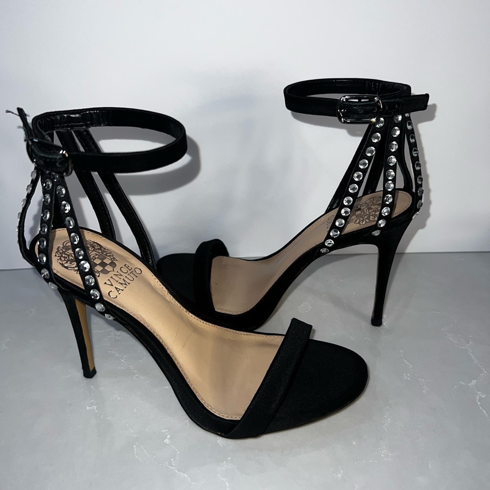 Vince Camuto Heels